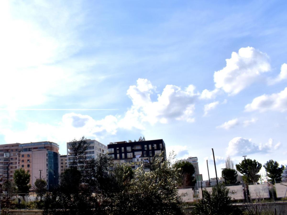 טיראנה Hotel Central מראה חיצוני תמונה